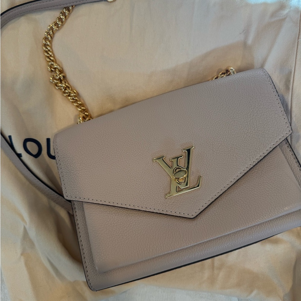 MYLOCKME chain bag